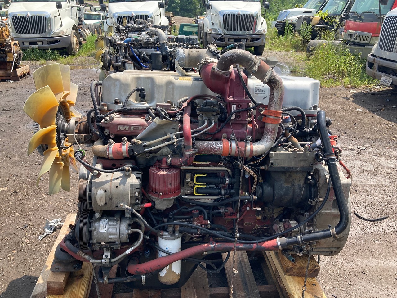 2009 Mack MP7 325hp Diesel Engine w/DPF Emissions